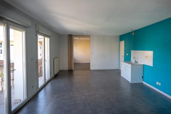 Appartement à vendre 3 pièces avec garage JASSANS RIOTTIER (01)