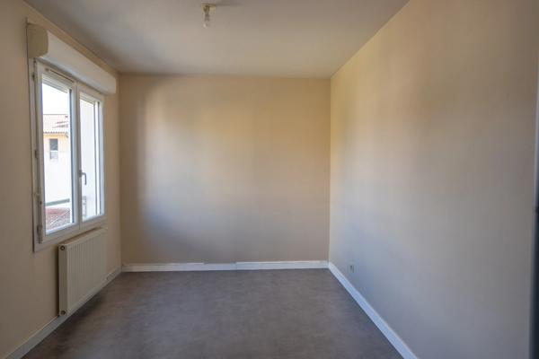 Appartement à vendre 3 pièces avec garage JASSANS RIOTTIER (01)