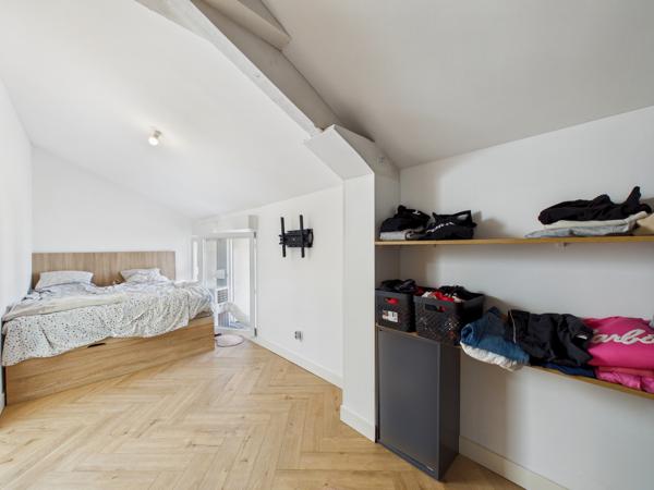 APPARTEMENT DUPLEX AU CHARME UNIQUE ! VENTE INTERACTIVE