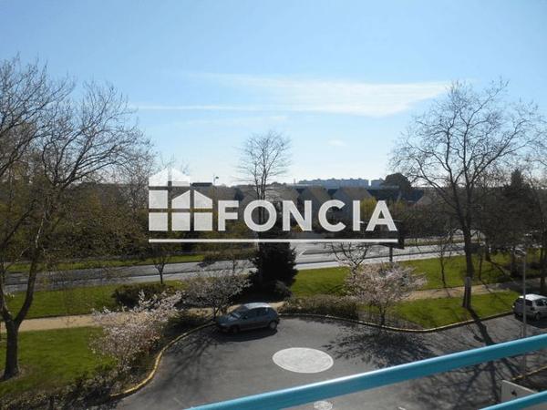 Location Studio 19.15 m² - 6 BOULEVARD DE LA RESISTANCE Vannes 56000