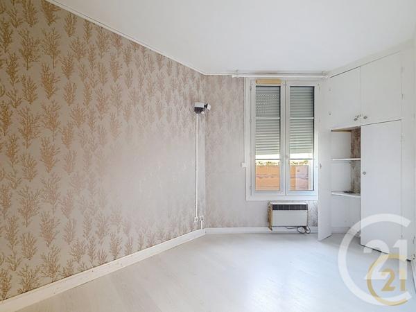 Immeuble à vendre  450 m2 BONDY - 93