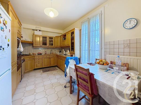 Immeuble à vendre  450 m2 BONDY - 93