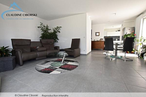 Marignier - Découvrez notre Oasis de Sérénité - Villa Jumelée avec Spa, Vue sur le Bargy