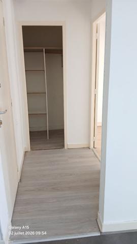 Appartement à vendre Saintes - 2 pièces, 41m² avec 1 chambre(s) à 89 800€ - AJP Immobilier Saintes