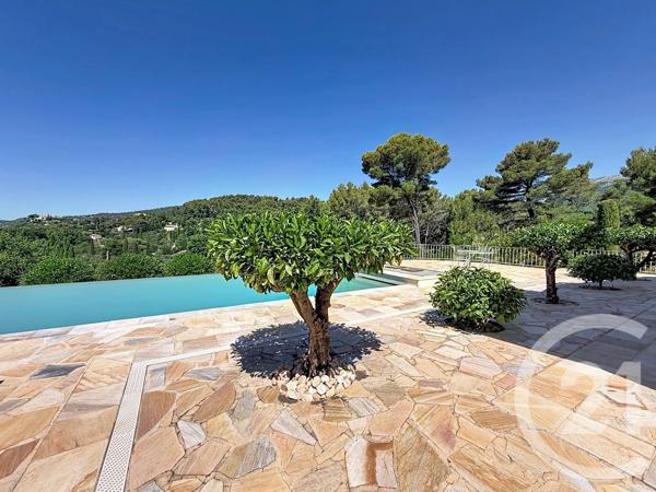 Maison à vendre  8 pièces - 250 m 2   CABRIS  - 06