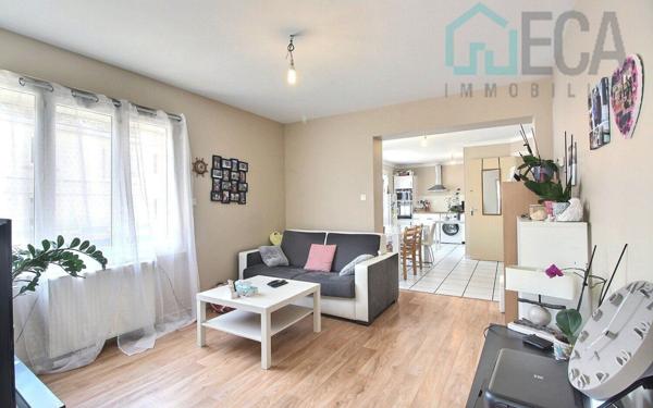 Immeuble à vendre    3 pièces •  Morestel