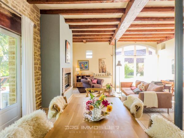 Culles-les-Roches (71460) Maison de caractère en Bourgogne du Sud