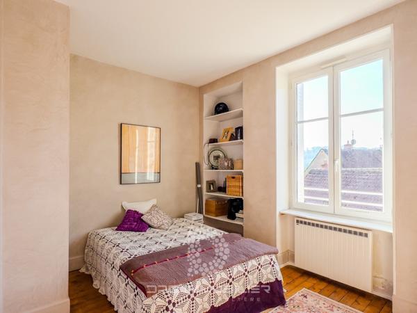 Culles-les-Roches (71460) Maison de caractère en Bourgogne du Sud