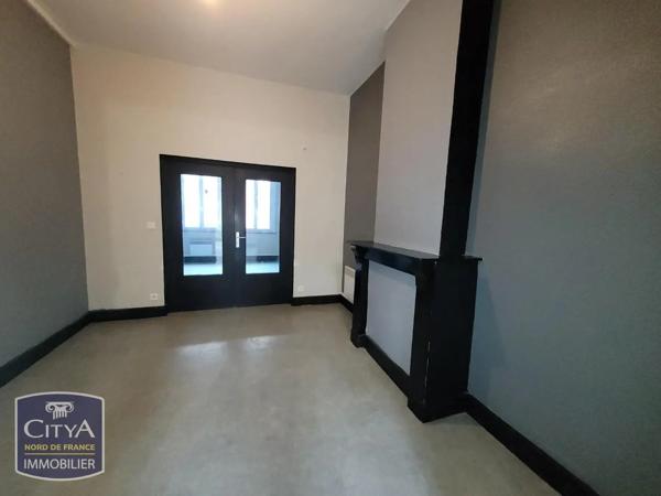 Appartement à louer 1 pièce 45.6m² Valenciennes (59300)