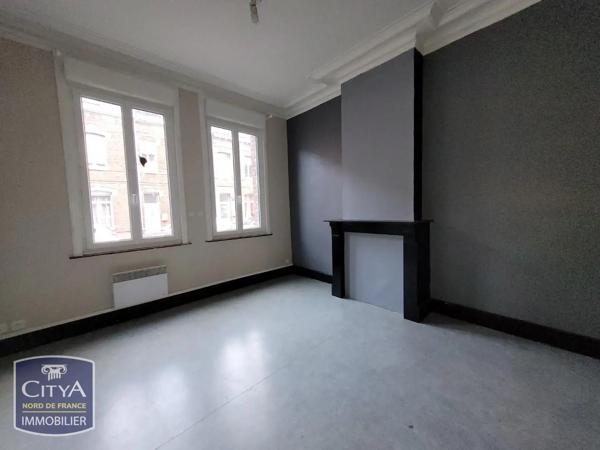 Appartement à louer 1 pièce 45.6m² Valenciennes (59300)