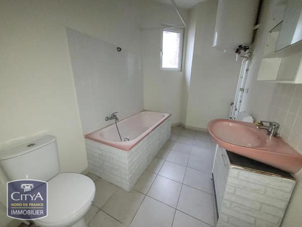 Appartement à louer 1 pièce 45.6m² Valenciennes (59300)