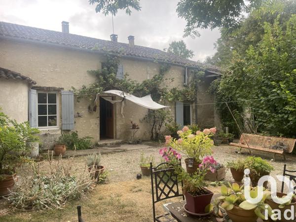 Maison 14 pièces de 263 m² à Saint-Aubin-de-Lanquais (24560)