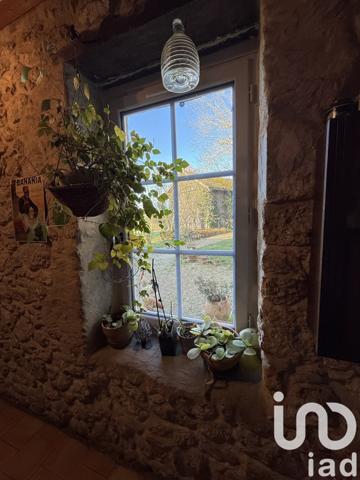 Maison 14 pièces de 263 m² à Saint-Aubin-de-Lanquais (24560)