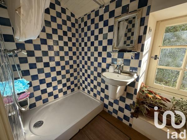 Maison 14 pièces de 263 m² à Saint-Aubin-de-Lanquais (24560)