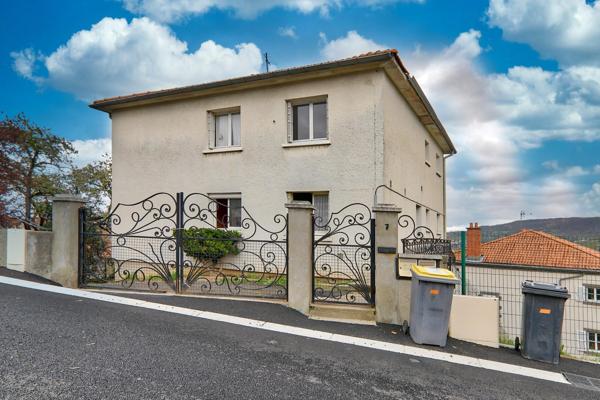 Produit d'investissement 290m² à vendre BEAUMONT 63110 364000€ - Micro.immo