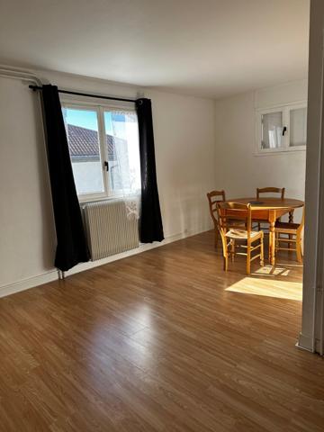 Produit d'investissement 290m² à vendre BEAUMONT 63110 364000€ - Micro.immo