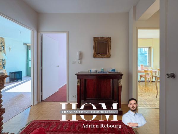 Appartement T2 49 m² carrefour europe