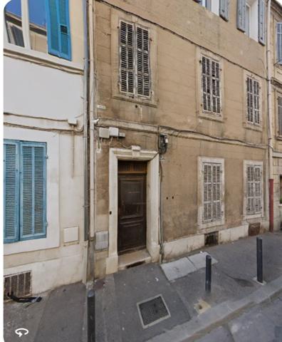 Appartement
         3 pièces
        - 73 m² Exclusivité 205 000 € *