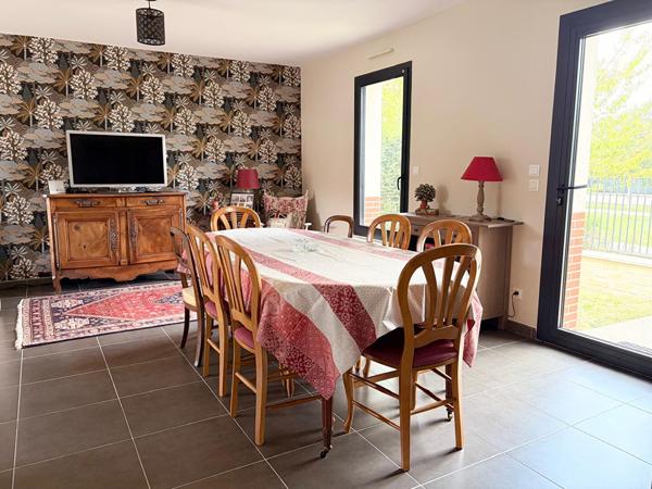 Maison de 6 pièces située à Compiègne proche Polyclinique Saint Côme