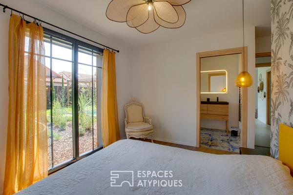 Villa aux lignes modernes à deux pas de l’océan et du centre ville