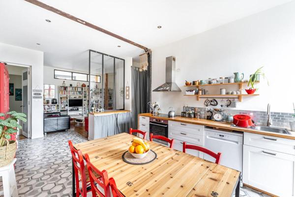 "Secteur marché couvert" Appartement avec jardin au coeur de Villefranche Sur Saône 4 pièce(s) 96.38 m2