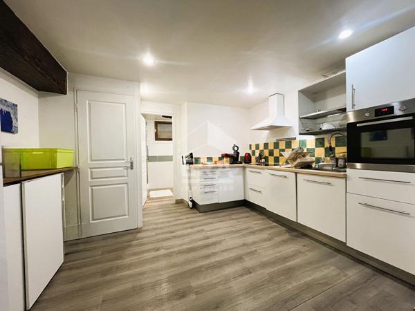 Appart. à vendre T3 - BLOIS - Hyper-centre, beaux volumes, 2 chbs, potentiel locatif