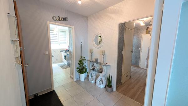 Appartement T4 refait à neuf