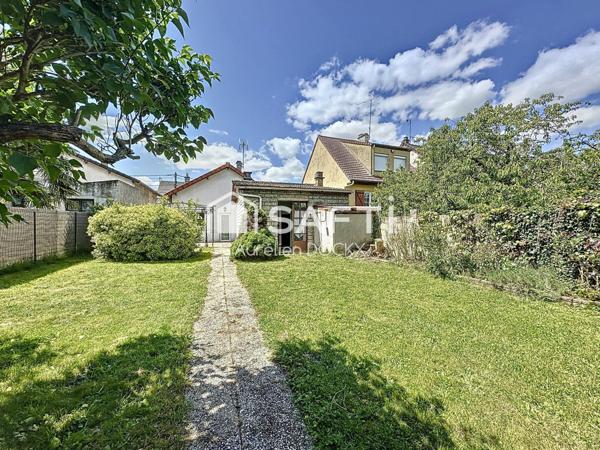 Maison à rénovée avec dépendance dans une impasse