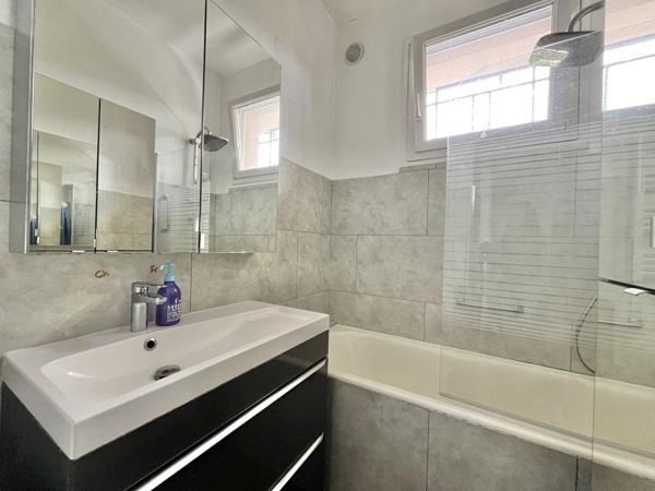 Maison à vendre 152 650 € Lourdes 6 p 130 m² DPE E