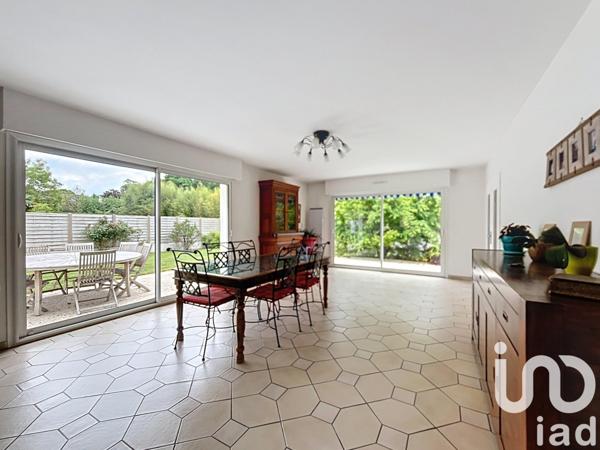 Maison à vendre 8 pièces 250 m² La Chapelle-sur-Erdre