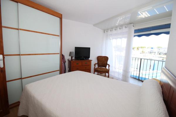 MARINA à vendre 2 pièces + cabine à PORT CAMARGUE (30)