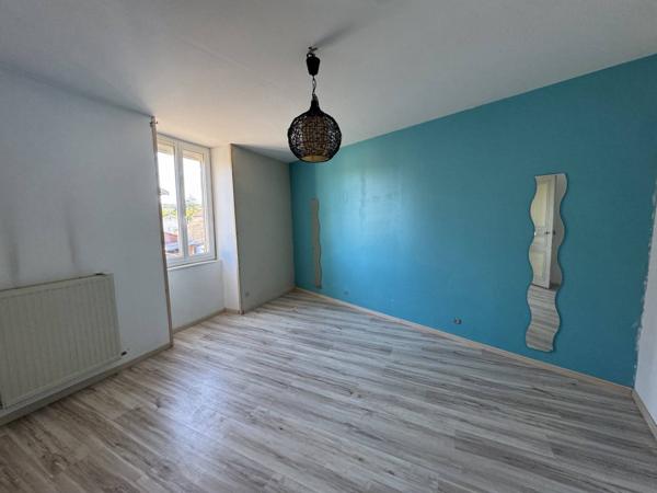 Maison T4 centre village Anneyron