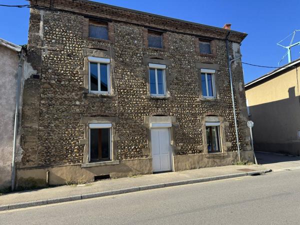 Maison T4 centre village Anneyron