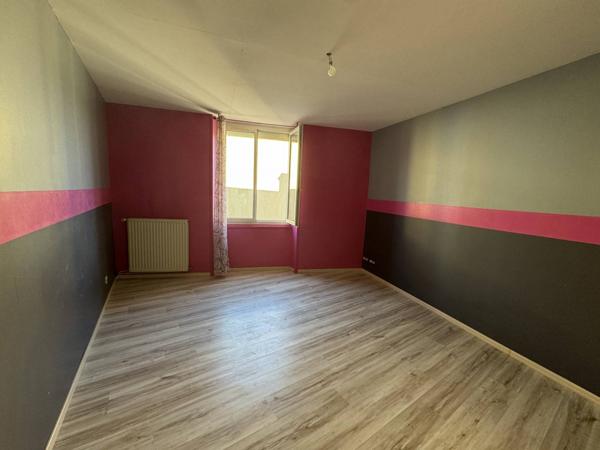 Maison T4 centre village Anneyron