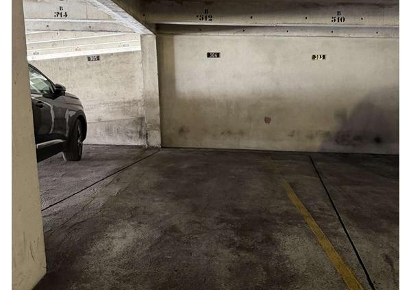 Place de parking Lyon 6