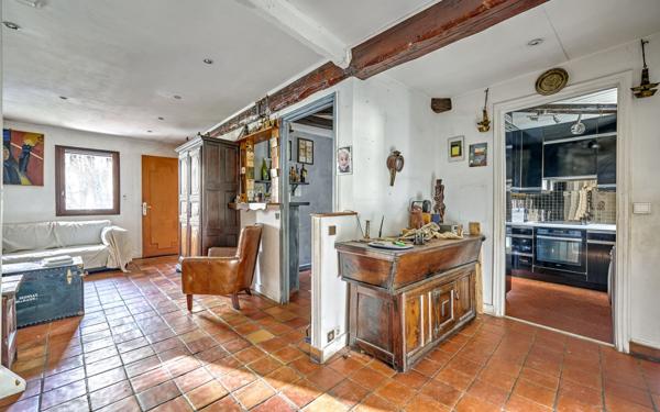 Appartement à vendre    4 pièces • 63,57 m2 Vanves