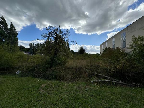 Vente Terrain 3000 m2 à Compiègne