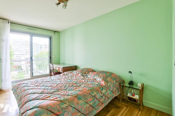 Daumesnil : appartement de 5 pièces 102,3m² avec balcons