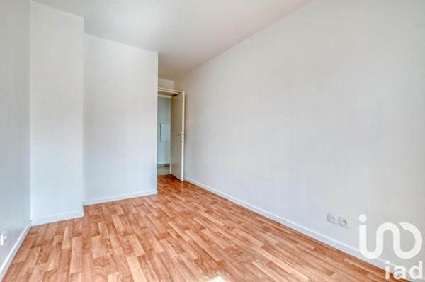 Appartement 4 pièces de 74 m² à Lognes (77185)