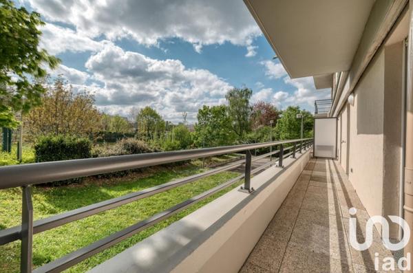 Appartement 4 pièces de 74 m² à Lognes (77185)