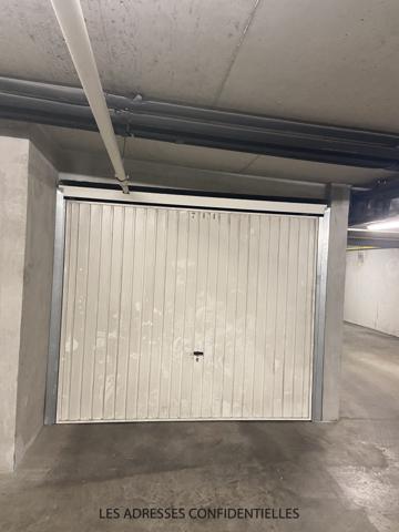 Lyon 7ème - Garage fermé