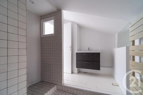 Appartement Atelier D Artiste à vendre  4 pièces - 83,60 m 2   PARIS  - 75014