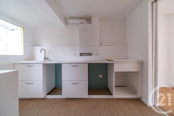 Appartement Atelier D Artiste à vendre  4 pièces - 83,60 m 2   PARIS  - 75014