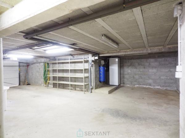 Belle maison 198 m² sur-sous sol complet Terrain 1890 m²