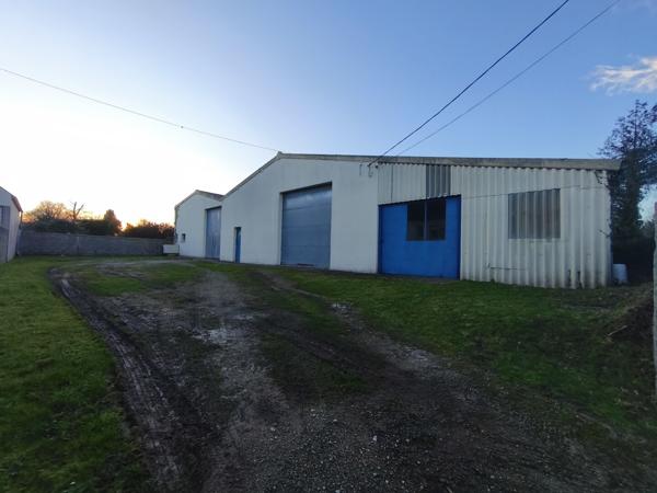 OPPORTUNITÉE À SAISIR / ENTREPOT 190 000 € H.A.I.*