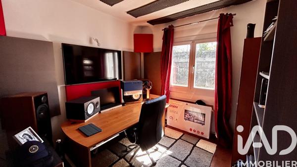 Maison à vendre 5 pièces 140 m² Le Tampon