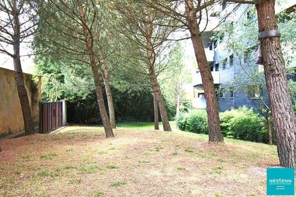 Appartement 2 pieces avec terrasse et parking