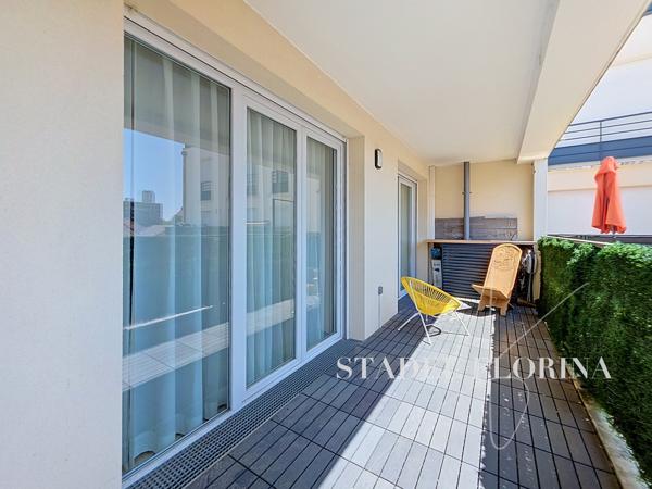 Appartement
         5 pièces
        - 100 m² Exclusivité 380 000 € *