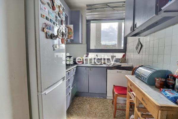 Appartement
         4 pièces
        - 77 m² 676 000 € *