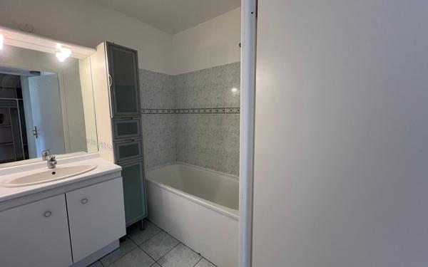 Appartement à vendre    3 pièces • 64,85 m2 Magny-le-Hongre